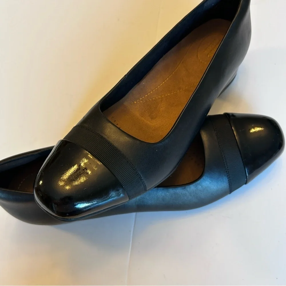 NWOT Clarks Artisan Keesha Rose Women's Black Leather Flats 1” Heel Size 11N